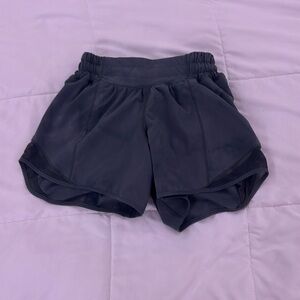 lululemon shorts size 0 , 4”